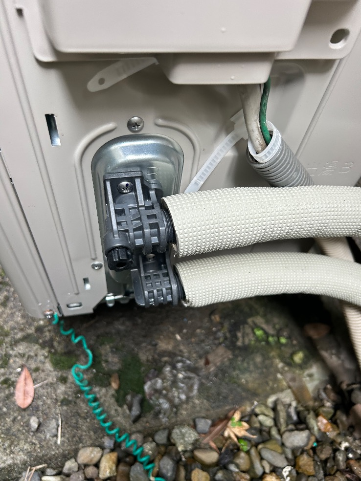 三菱エコキュートSRT-HPT43WZ4から三菱エコキュートSRT-S377UZ|エコキュート交換工事|東京都荒川区|