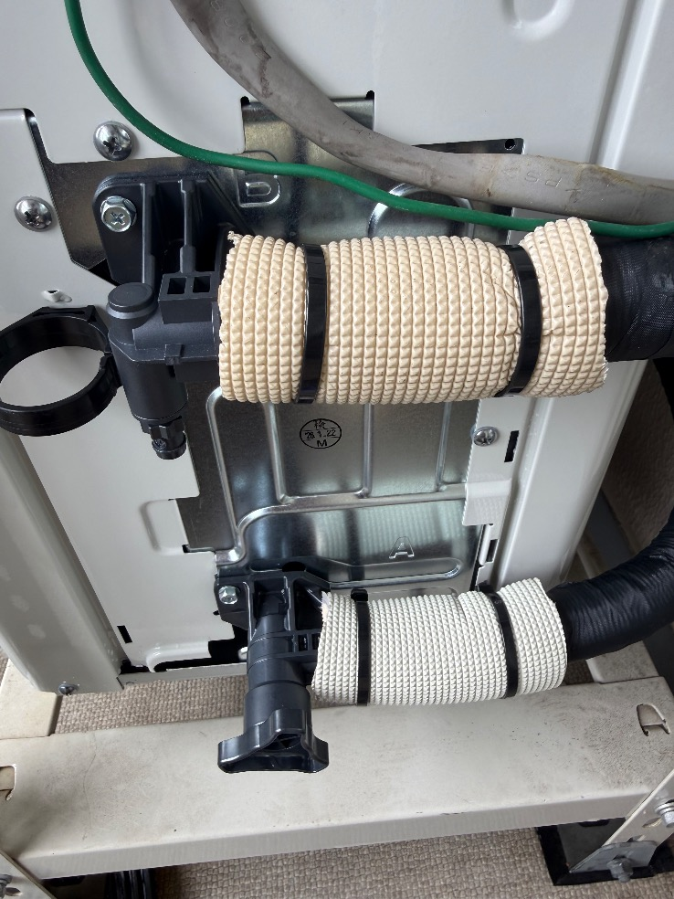 パナソニックエコキュートCTU-H3014AMからコロナエコキュートCHP-S30AZ1-12｜エコキュート交換工事｜東京都港区｜マンション｜パークコート赤坂ザ タワー