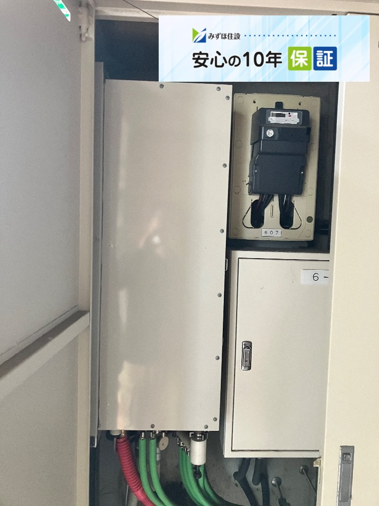 リンナイガス給湯器IT-4203LRS4-AW3Qからリンナイガス給湯器RUFH-SA2400AT2-6|ガス給湯器交換工事|埼玉県さいたま市南区|マンション|フローラ武蔵浦和ファミリオン