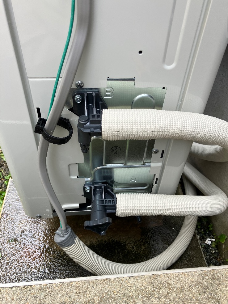 ハウステックエコキュートHHP-T374WATからコロナエコキュートCHP-E372AZ1|エコキュート交換工事|神奈川県川崎市高津区|