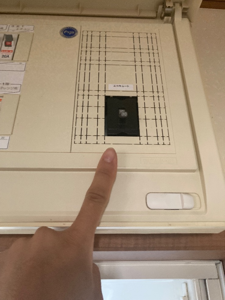 パナソニックエコキュートHE-37K3XからパナソニックエコキュートHE-S37NQSZ｜エコキュート交換工事｜埼玉県北本市本宿｜ 