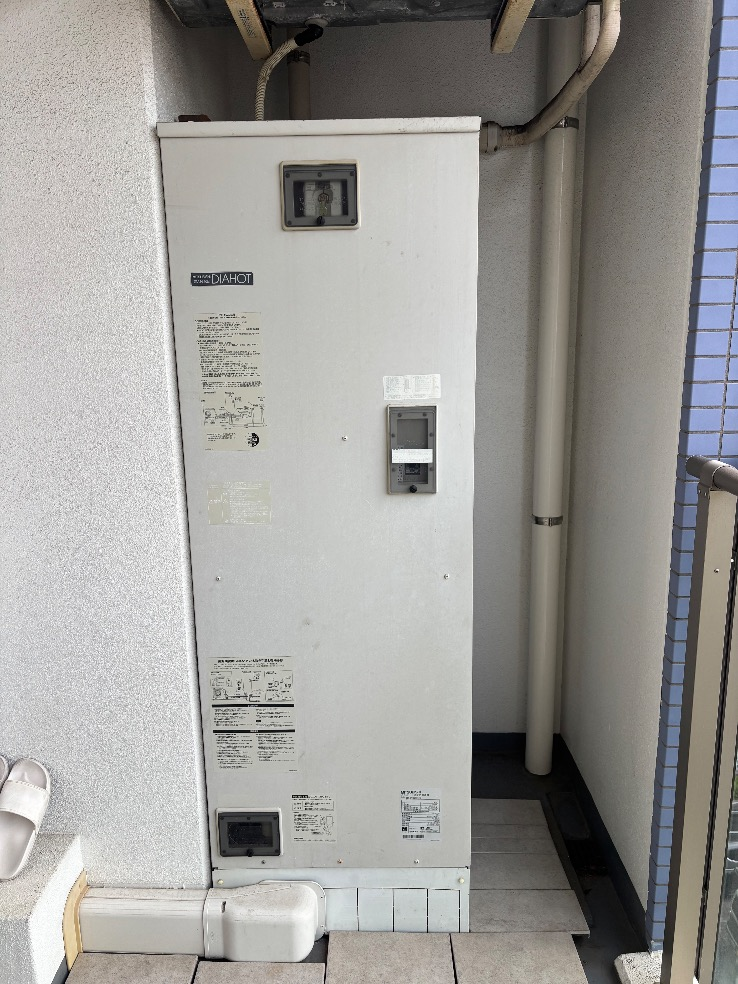 三菱エコキュートSRT-HPT303WFD-BSから三菱エコキュートSRT-W306D-BS2｜エコキュート交換工事｜神奈川県小田原市本町｜マンション｜クオス小田原本町 