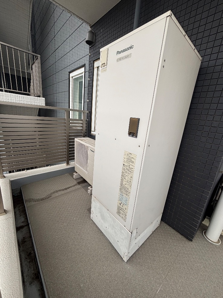 パナソニックエコキュートHE-30C3QPからコロナエコキュートCHP-S30AZ1-12｜エコキュート交換工事｜東京都中野区新井｜マンション｜シェルゼ中野新井薬師
