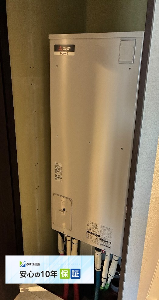 ナショナルエコキュートHE-30C1QMから三菱エコキュートSRT-W306D-2|エコキュート交換工事|東京都江東区東雲|マンション|キャナルファーストタワー