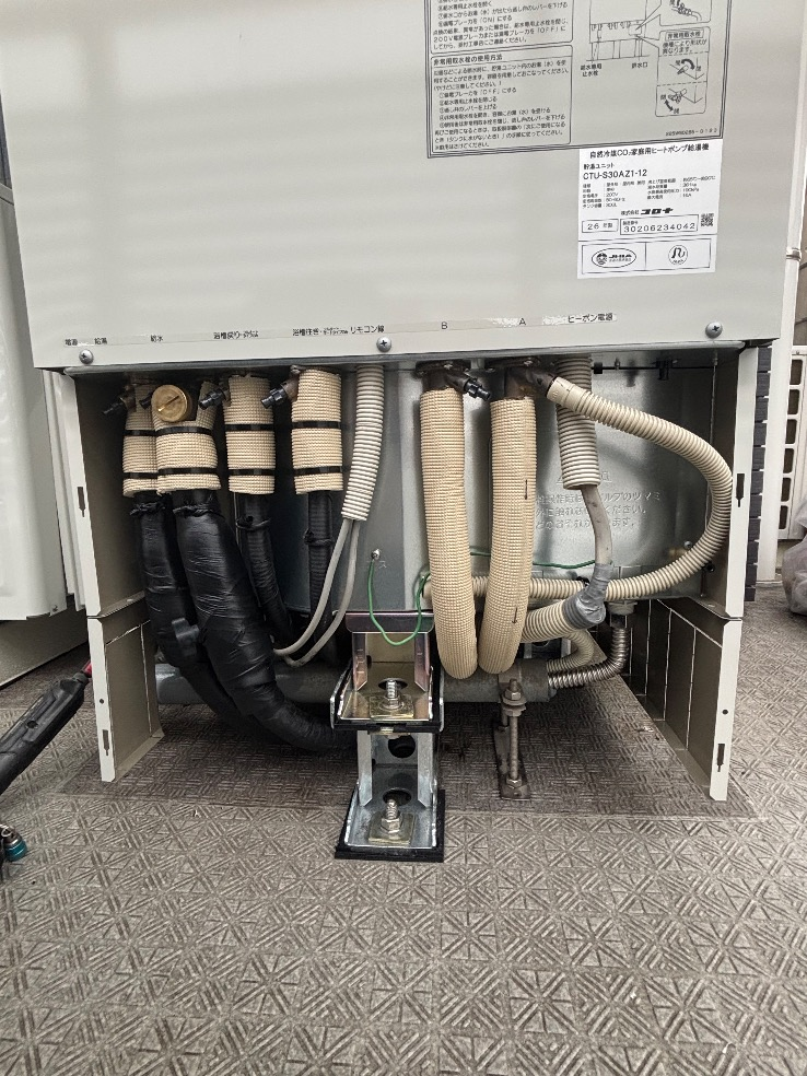 パナソニックエコキュートHE-30C3QPからコロナエコキュートCHP-S30AZ1-12｜エコキュート交換工事｜東京都中野区新井｜マンション｜シェルゼ中野新井薬師