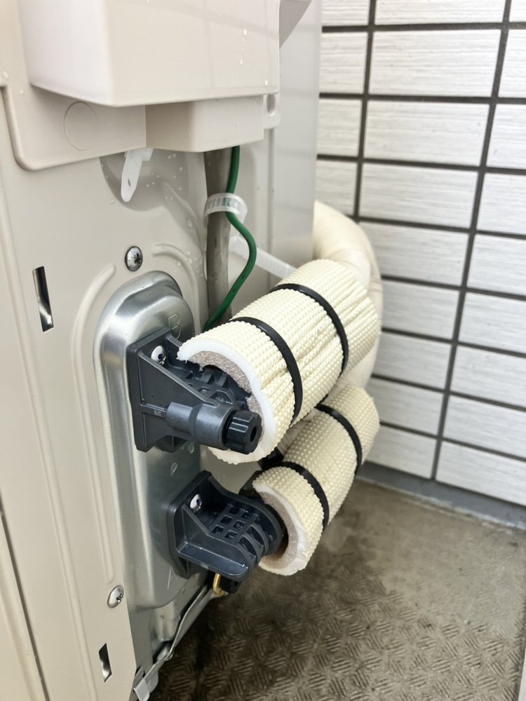 タカラエコキュートEC-3705KU-FANSから三菱エコキュートSRT-S377U｜エコキュート交換工事｜埼玉県八潮市茜町｜マンション｜IDEABLOOM