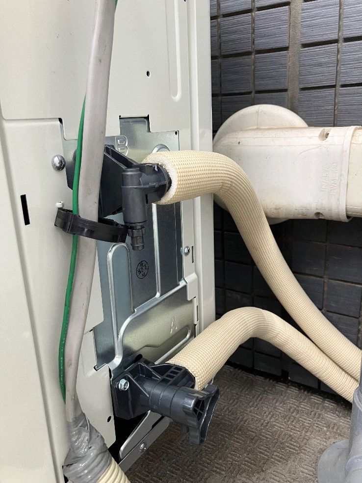 パナソニックエコキュートHE-30C3QPからコロナエコキュートCHP-S30AZ1-12｜エコキュート交換工事｜東京都中野区新井｜マンション｜シェルゼ中野新井薬師