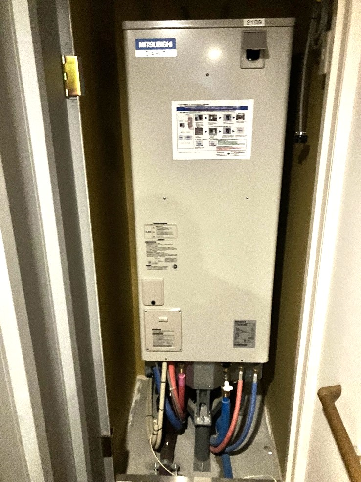 三菱エコキュートSRT-HPT30WD5から三菱エコキュートSRT-W306D-2｜エコキュート交換工事｜神奈川県川崎市中原区新丸子東｜マンション｜パークシティ武蔵小杉ザ・グランドウィングタワー 