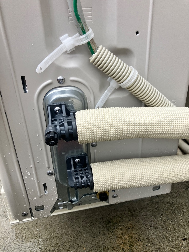 三菱エコキュートSRT-HPT37W4から三菱エコキュートSRT−S467　｜エコキュート交換工事｜埼玉県川越市小堤｜