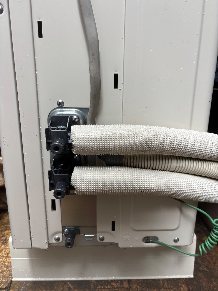ダイキンエコキュートTU46LFTVからパナソニックエコキュートHE-H46LQS｜エコキュート交換工事｜埼玉県さいたま市緑区三室｜