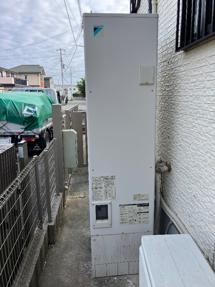 ダイキンエコキュートTU37LFCVからダイキンエコキュートEQX37ZFV｜エコキュート交換工事｜埼玉県北本市中丸｜