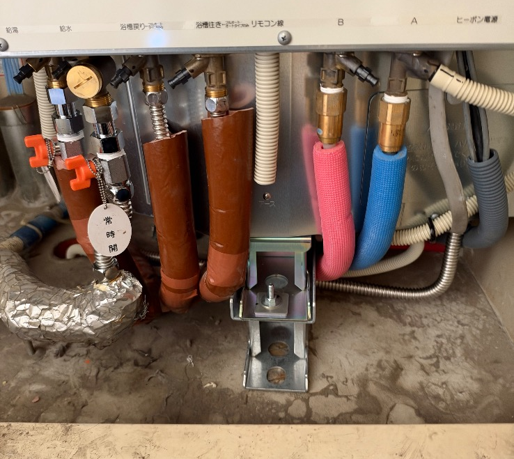 コロナエコキュートCTU-H3014ASからコロナエコキュートCHP-S30AZ1-12｜エコキュート交換工事｜東京都品川区西五反田｜マンション｜エティア目黒ウエストタワー